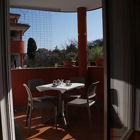 Istria 4 Apartment *
