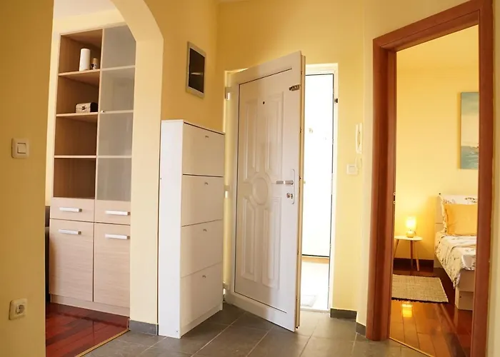Apartment Istria 4 *